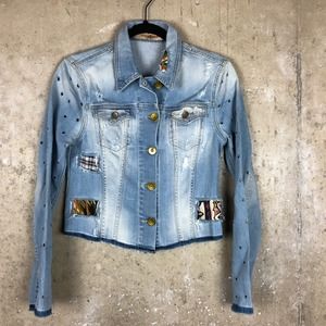 Stylish Light Blue Jean Jacket
